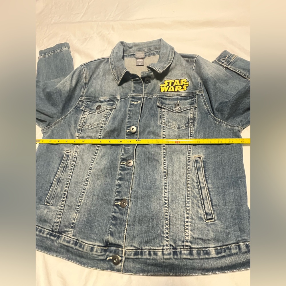 Her Universe STAR WARS Plus Women’s Mid- Blue Wash BD LS Denim Jacket Size 2 - Picture 12 of 16